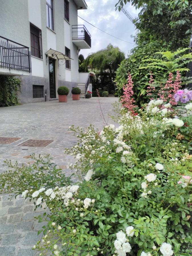 D'Or Duble' Bed And Breakfast Carignano  Buitenkant foto