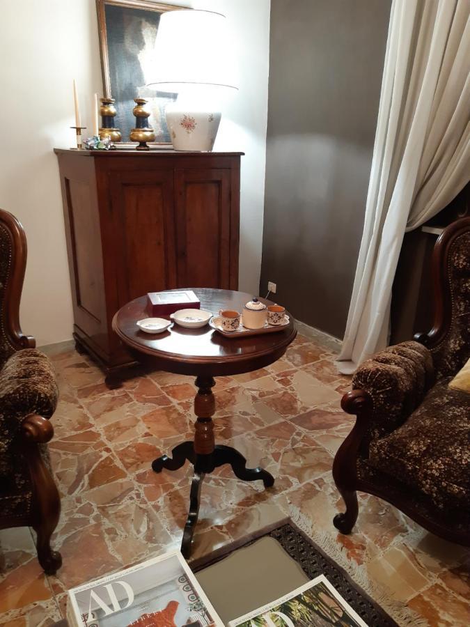 D'Or Duble' Bed And Breakfast Carignano  Buitenkant foto